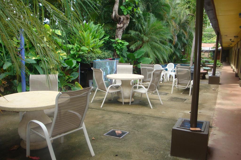 Hotel Savannah Playas del Coco Экстерьер фото