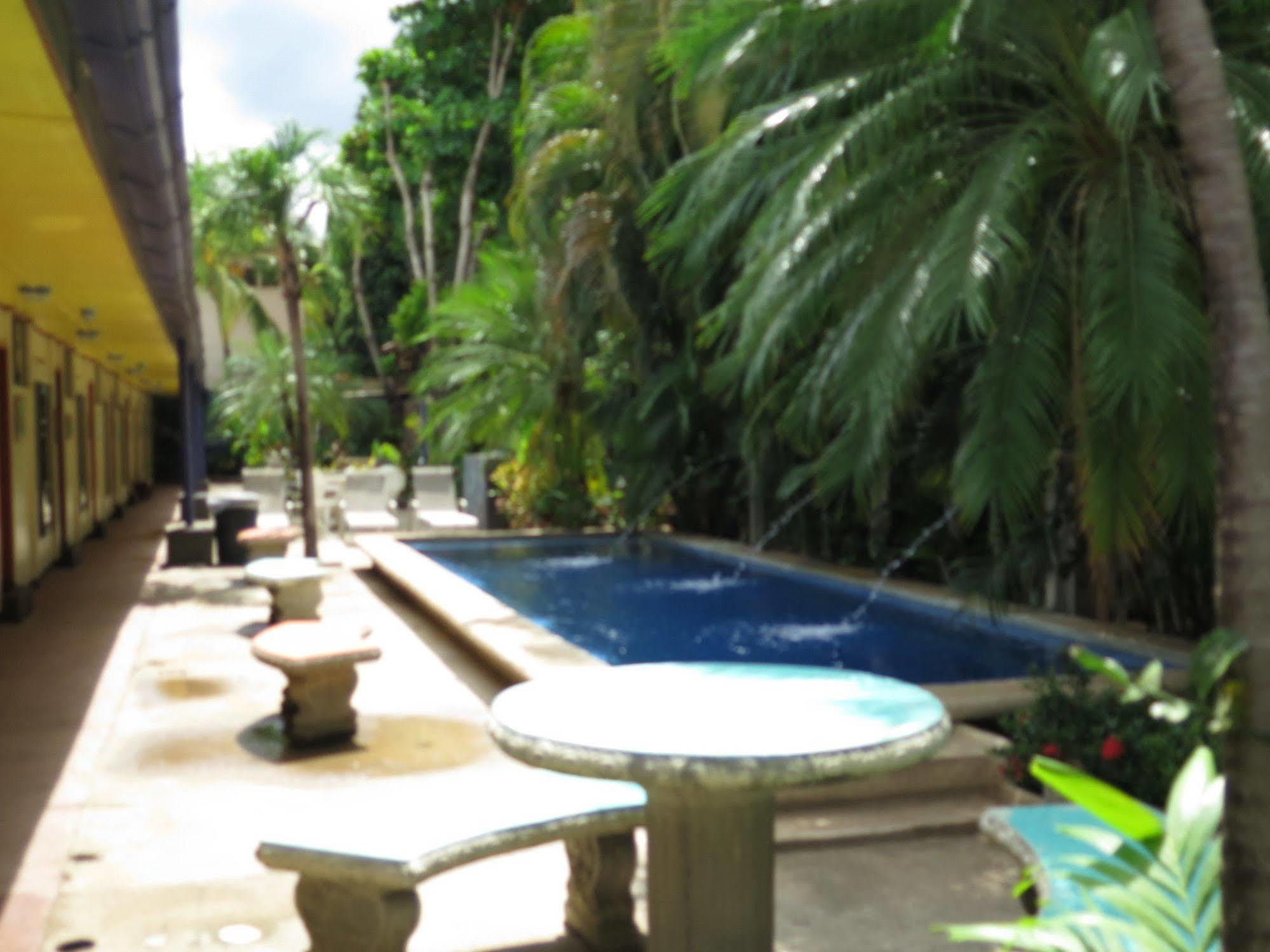 Hotel Savannah Playas del Coco Экстерьер фото